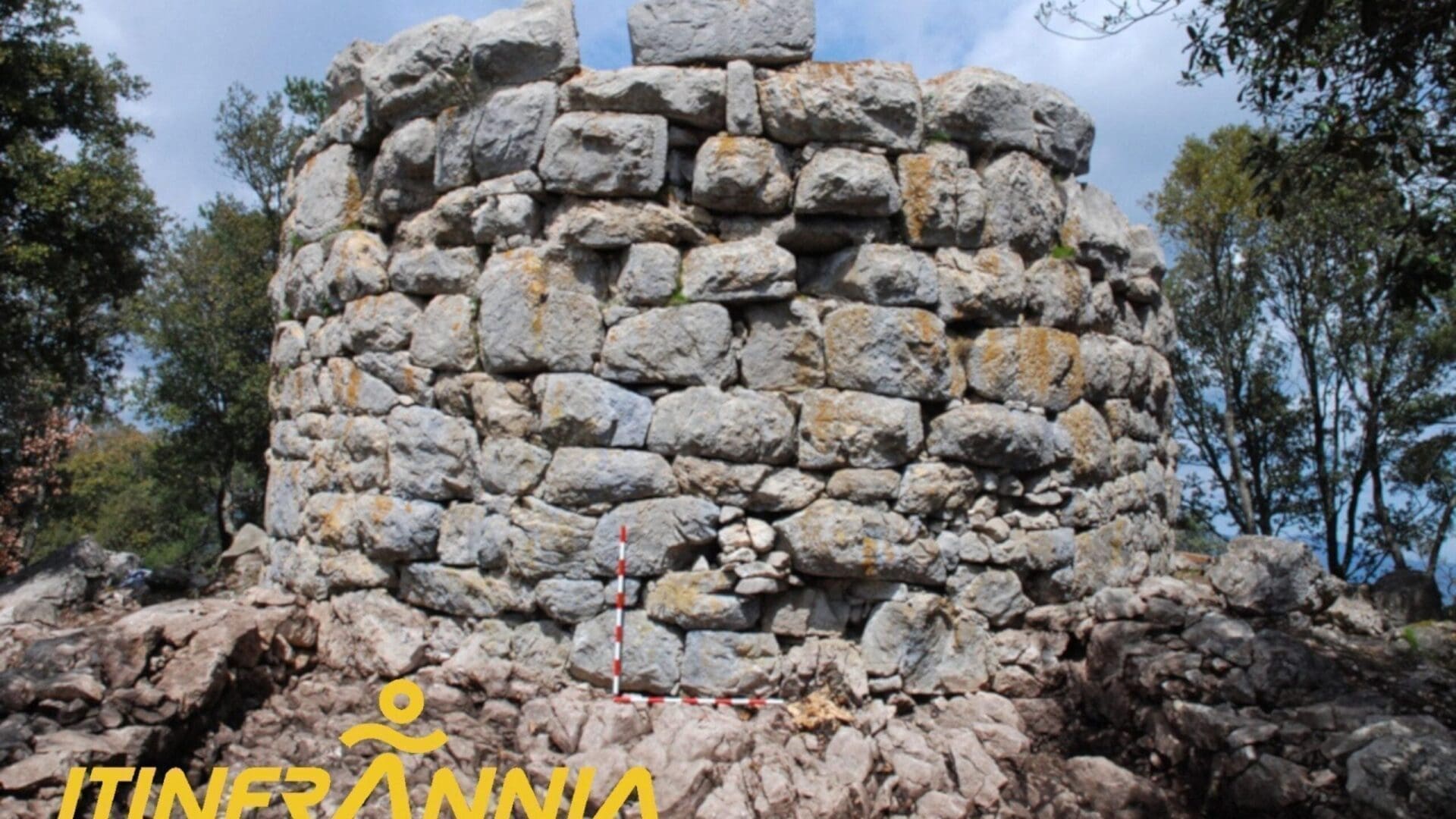 Ruta al castell de Falgars. Ruta 3 Beuda