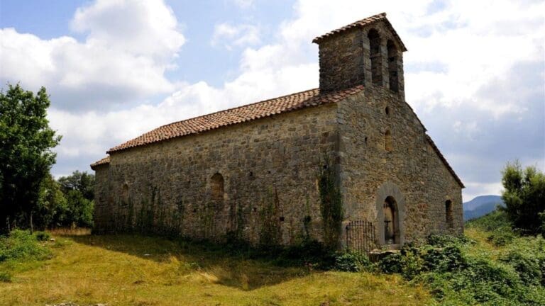 Itinerari de Sadernes a Sant Julià de Ribelles (des de Sadernes)