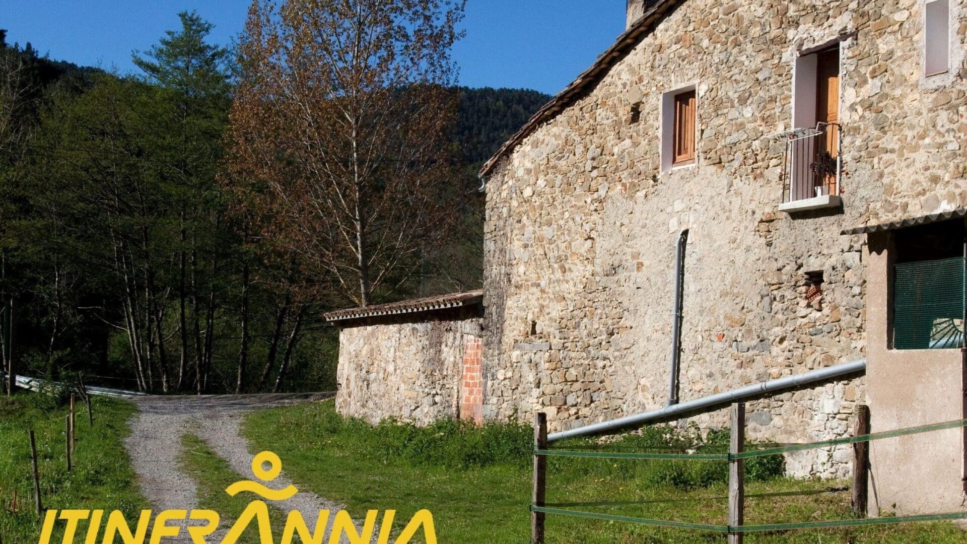 De l’Hostal de la Vall del Bac a St. Andreu de Porreres per la Torre. Ruta 2 Vall dels Sentits