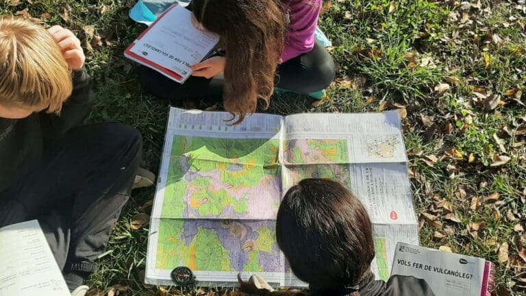 Janvier : Tu veux devenir volcanologue ?  