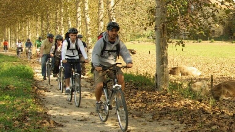 Novembre : Découvrez les paysages de la Garrotxa à vélo  