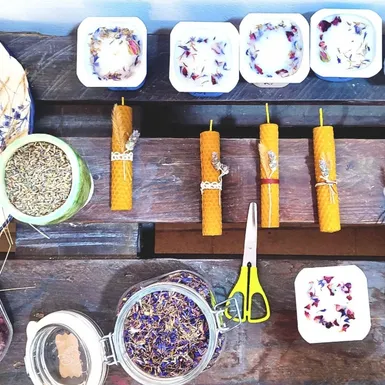 Taller d'espelmes naturals per nadal