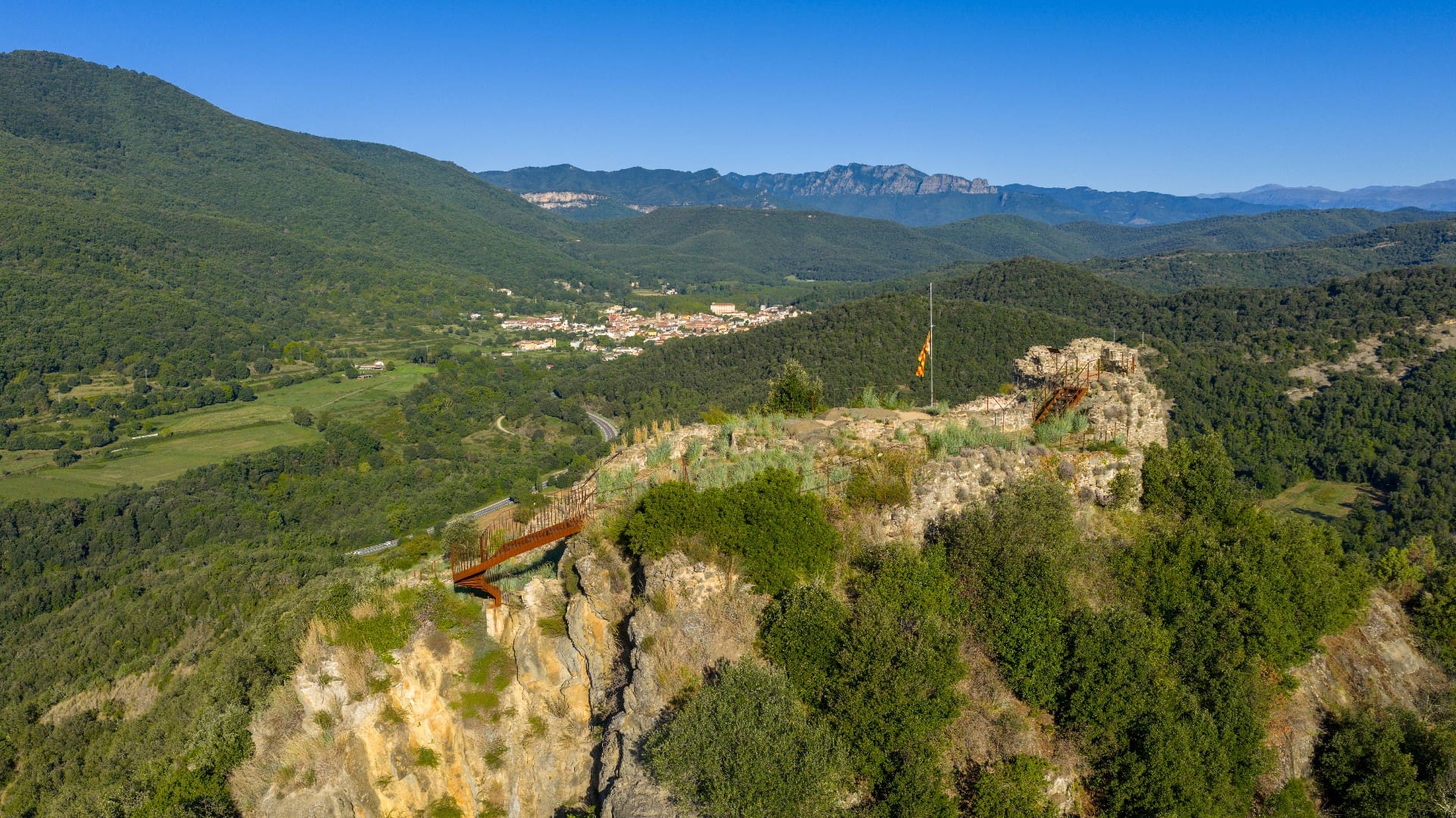 Castell d’Hostoles