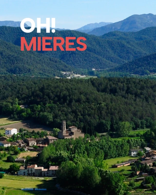 OH! Mieres: autenticitat entre volcans i boscos. 🌿

🌳 Un municipi envoltat de natura, on els boscos, les rieres i els relleus suaus dibuixen un paisatge serè i acollidor. Passejar pels seus camins és descobrir una Garrotxa tranquil·la, plena de vida i de racons per aturar-se i gaudir de l'entorn.

⛪ El seu nucli, amb un encant genuí, conserva l'essència dels pobles de la comarca. Des d'aquí surten itineraris que conviden a explorar el patrimoni natural i cultural, entre ermites, masies i espais d'un gran valor paisatgístic.

📍 Un indret ideal per desconnectar, caminar sense presses i descobrir una Garrotxa autèntica, on la natura i la calma van de la mà. 💚

@itinerannia_senders @consorci.enpaltagarrotxa @pngarrotxa @costabravapirineu @visitpirineus @catalunyaexperience @descobreixcatalunya